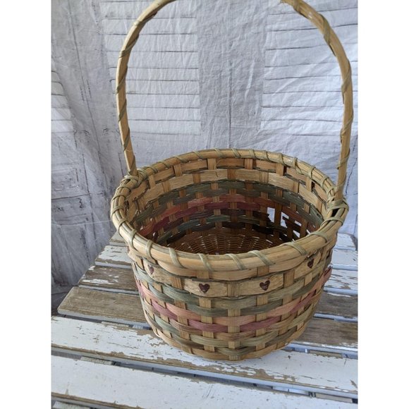 Wicker heart basket spring decor kitchen home - Picture 1 of 9